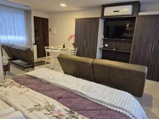 SES25 Maravilhoso Studio Espaçoso Excelente localização - 9