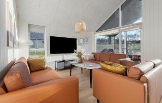 Cozy Home In Glesborg With Sauna - 7