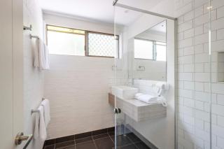 Bayshore Bungalow 12 - Oceanstays - 2