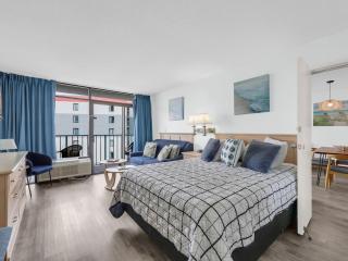 Ocean Views - Beachside - 2B-2B Condo - 6