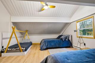 NEW - Hot Tub, Sauna, Game Room, Movie Theater - 2