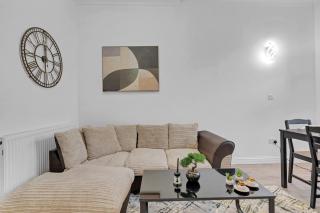 The Central Suite Modern 2 Bedroom Flat - 5