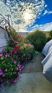 Encantadora Casa con Balcón a Pasos del Mar - 7