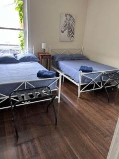 North Chicago Spacious Home - Chicago - 7