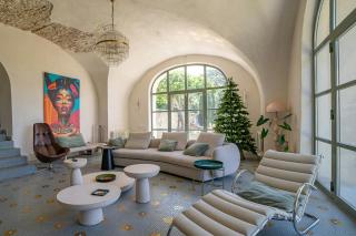 Castle In A Private Camargue Estate - 5