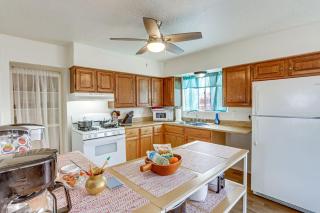 Free Chick-FIl-A & Starbucks! Sierra Vista Hideaway! - 7