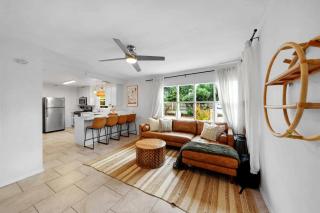 Carlsbad Beach Bungalow - 0