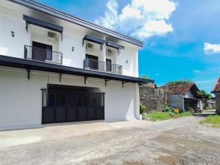 RedDoorz Syariah at Zahra Homestay Maguwoharjo - 9