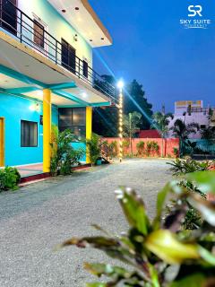 sky suite residency - 3