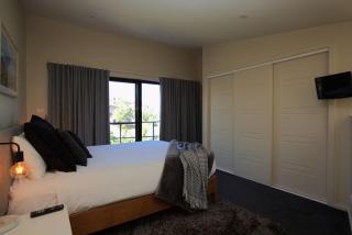 Khione - 6-23-25 Kirwan Close - 2