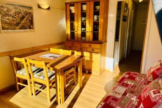 Bright apartment with views of Mont Blanc - 6