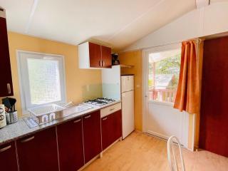 Mobil-home 3 pièces avec terrasse à Camon - API-1-52-1043 - 3