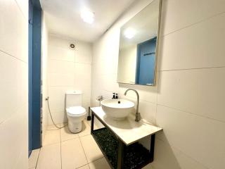 Empire City PJ Colonial Suites by Manhattan Group - 2