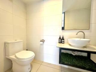 Empire City PJ Colonial Suites by Manhattan Group - 3