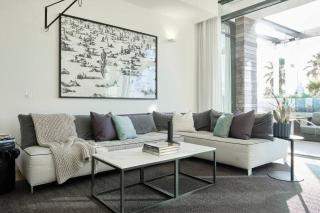 Luxury Bondi Beachside Apartment - Pacific - 3