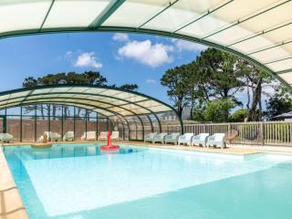 Mobil-home confortable avec terrasse à Tréguennec - API-1-52-1084 - 2