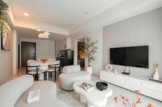 Soho Residence - Luxury Studios & 2-3 Bedrooms - City Centre District 1, 5 Mins to Bui Vien - 9