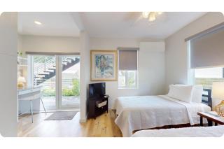 Charming 22 Villa in Little Havana, Free Parking - 5