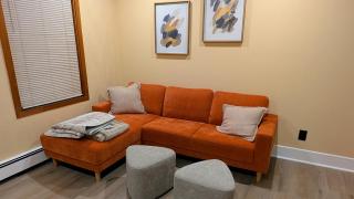 Charming 3BR near Boston, Airport and Beach with parking - 7