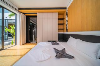 Bangtao New Luxury 7 Bedrooms Modern Space Aesthetic Design Private Pool Villa Private Movie Theater - 4