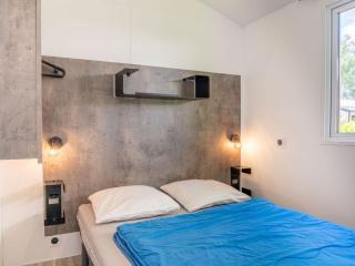 Mobil home pour 4 pers. avec terrasse - Tréguennec - API-1-52-1147 - 3