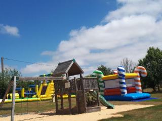 Mobil-home avec Terrasse pour 6 personnes à Illiers-Combray - API-1-52-1177 - 4