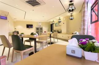 City Comfort Inn Xinfeng High-speed Railway West Station Yingbin Avenue - 4
