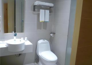 City Comfort Inn Jingmen Jingshan Passenger Station - 4