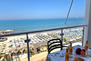 Beachfront & Sea View Apartment 101 - Happy Rentals - 1