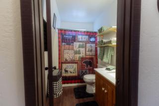 Cozy Cabin Among The Pines - 8