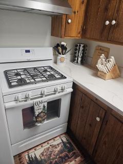 Cozy Cabin Among The Pines - 7