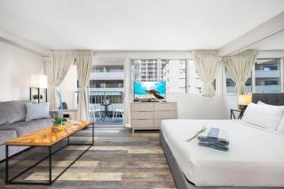 Renovated Studio with Pool Access at Aloha Surf - 5