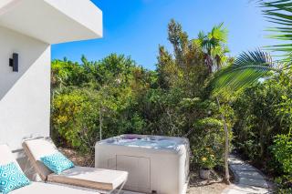 Chuchubi Cottage - 1