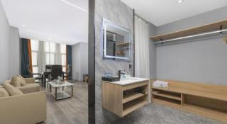 Borrman Hotel Jiangyin Zhouzhuang - 9