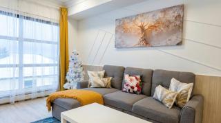 Modern Bright 2BR Condo City View DT Balcony Free Parking In Suite Laundry - 2