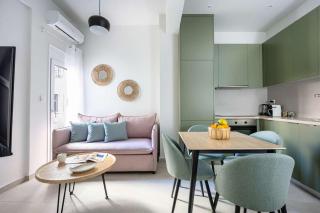 High-End 1BR with Elegant Design & Balcony - 0