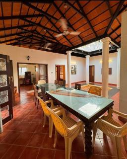 Chettinadu Pool Villa - Pollāchi - 8