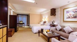 Grand Land Hotel - 1