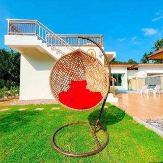 Le poulet poolvilla khanom - 5