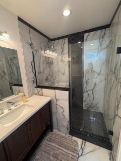 Modern San Antonio Haven Near Downtown - 7