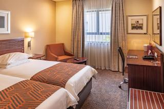 City Lodge Hotel at OR Tambo International Airport - 9