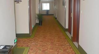 GreenTree Inn Jiangsu Suzhou Kunshan Beimen Road Express Hotel - 2