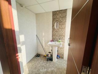 Premium stay 1BHK Flat Near Lulu Mall - 4