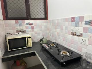 Premium stay 1BHK Flat Near Lulu Mall - 2