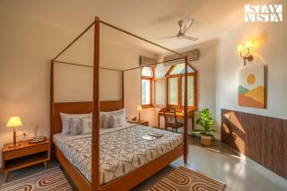 StayVista at The Birdwood Estate with Gym and Pool - New Delhi - 7