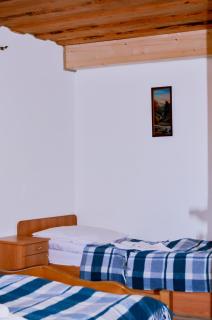 Guest House Mandrivnyi Rooms&Apartments - 5