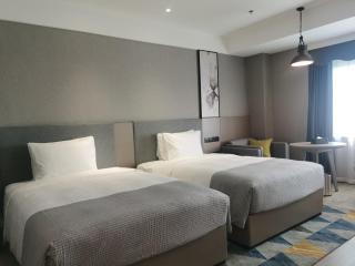 Kunshan Wanda Yuehua Hotel - 2
