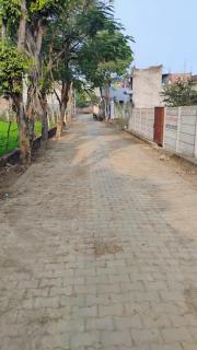 Tiny Residence with a small backyard Jacuzzi pool - 1