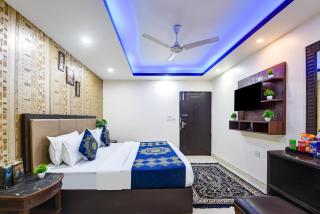 Hotel Royal Residency At Near By International Airport - 2