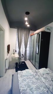 Olive Tree City Apartment - 8